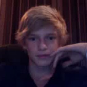 Cody Simpson Photo 13