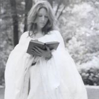 Janine Huber Photo 6