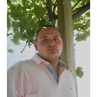 Cesar Rosales Photo 5