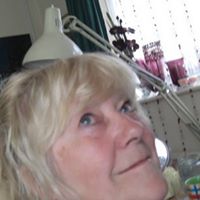Julie Cashmore Photo 2