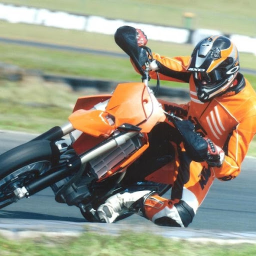Paul Hallett Photo 13