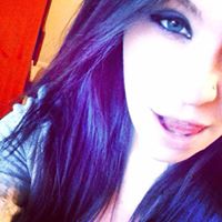 Emma Darnell Photo 5