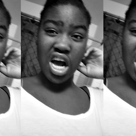 Tia White Photo 15