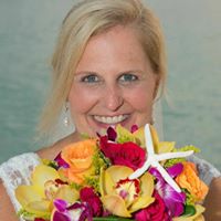 Angela Womack Photo 8