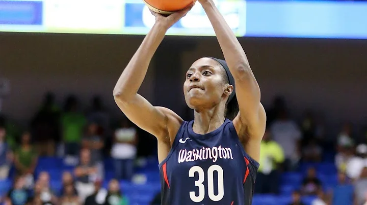 Latoya Sanders Photo 29