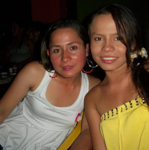 Angela Quevedo Photo 14