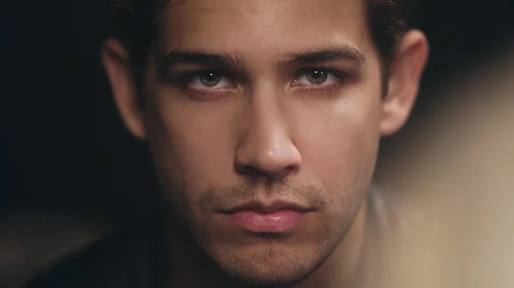 Spencer Lloyd Photo 41