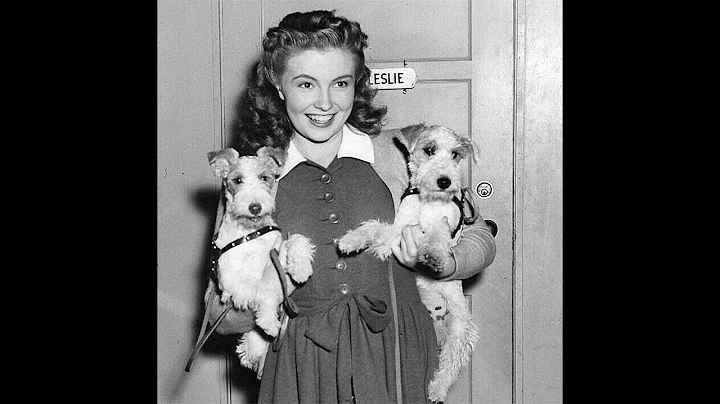 Joan Leslie Photo 35