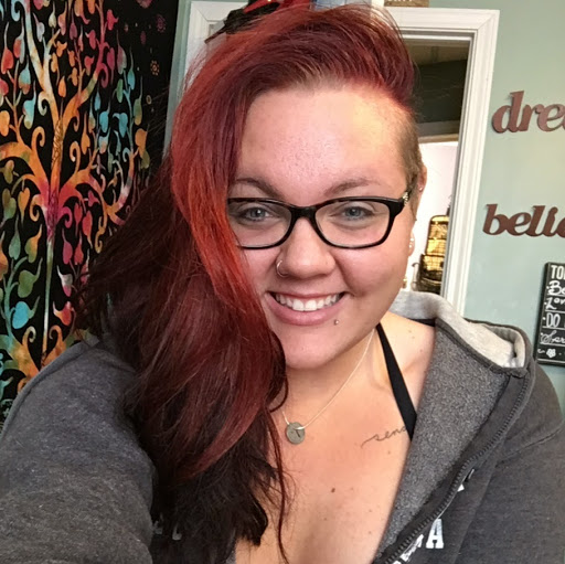 Alexis Sinclair Photo 12