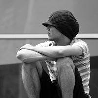 Tommy Becker Photo 7