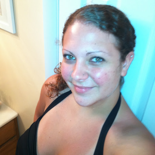 Amanda Hayes Photo 15
