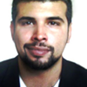 Victor Teran Photo 14