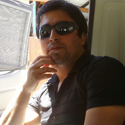 Alvaro Varela Photo 15