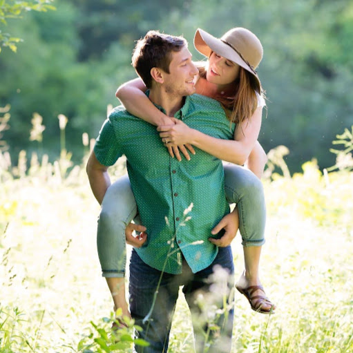 Kristy Dyer Photo 9