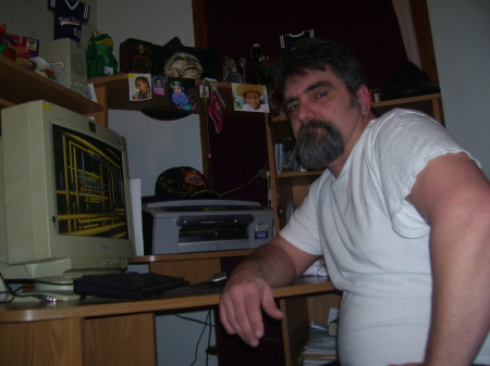 Harry Andrews Photo 17