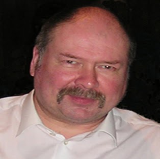 Jeff Henshaw Photo 10