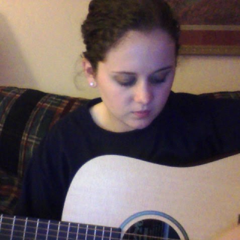 Emily Ivey Photo 13