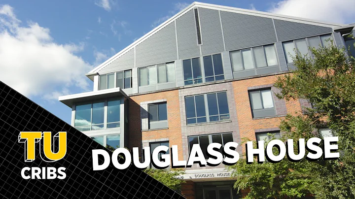 Douglas House Photo 22