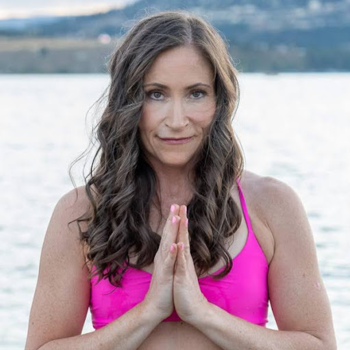 Corinne Wade Photo 8