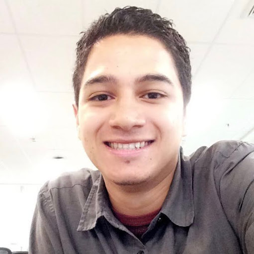 Erik Castro Photo 12
