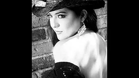 Rocio Salazar Photo 36