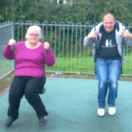 Mandy Owen Photo 11