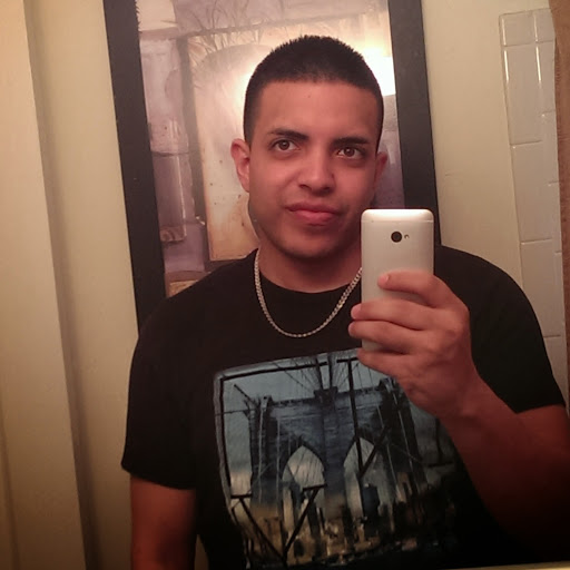 Alexis Cruz Photo 11