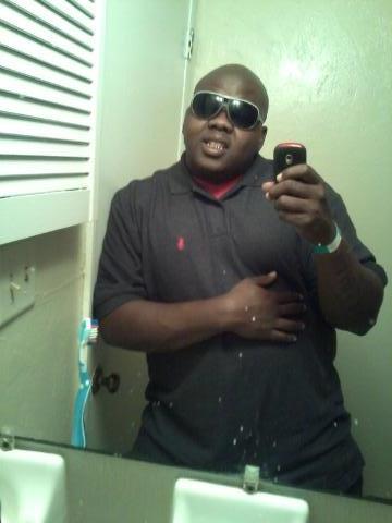 Anthony Spikes Photo 8
