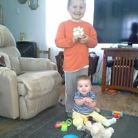 Renee Estes Photo 6
