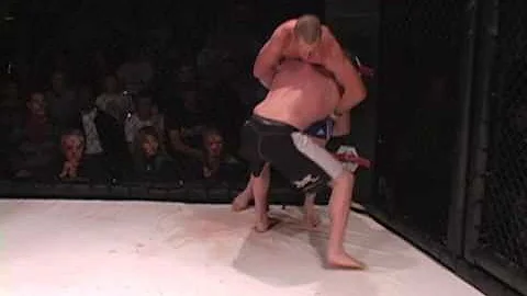 Brandon Lindstrom Photo 20