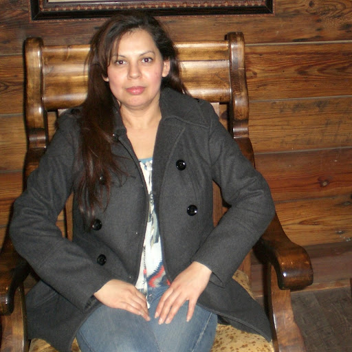 Carmen Nunez Photo 15