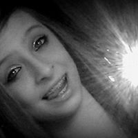 Ella Monroe Photo 2