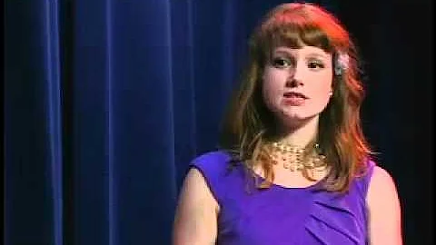 Elizabeth Schulte Photo 26