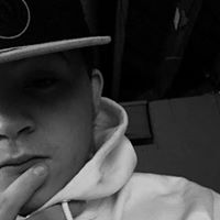Jace Roberts Photo 7