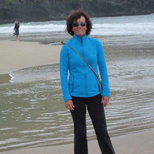 Caroline Cahill Photo 11