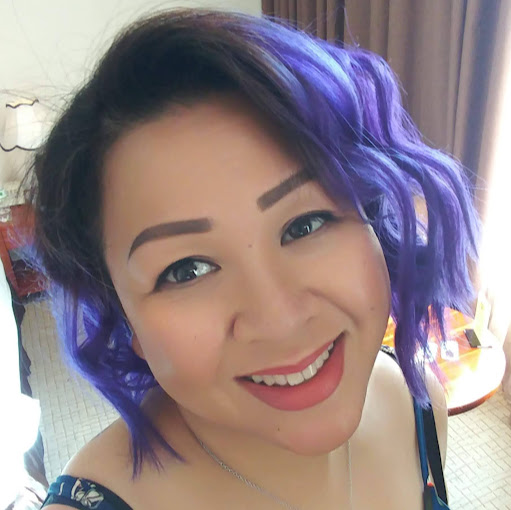 Tiffany Huynh Photo 13