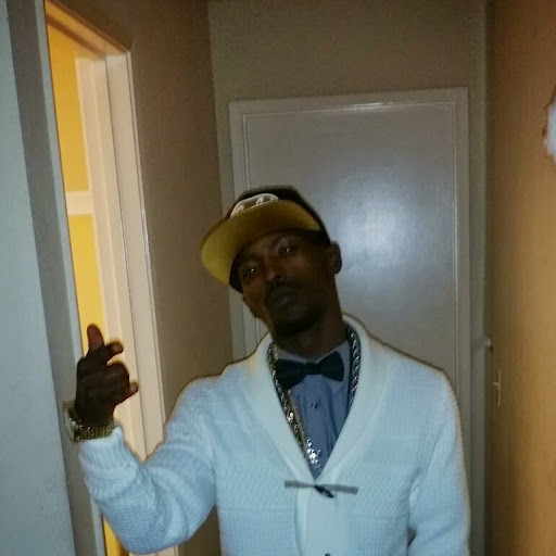 Lonnie Thompson Photo 17