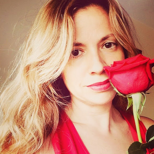 Elena Montero Photo 12