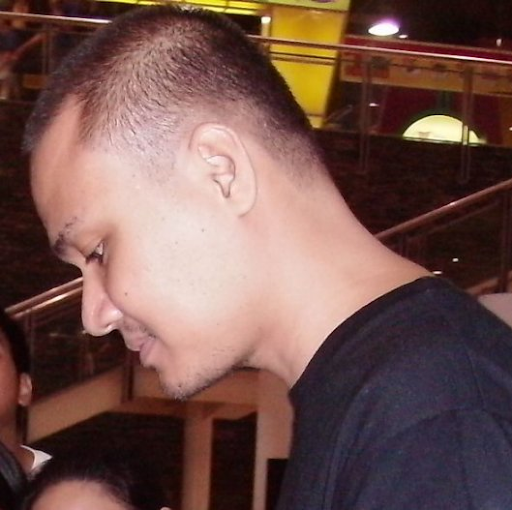 Ronald Pineda Photo 12