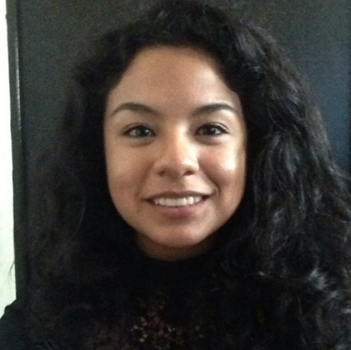 Monica Gonzalez Photo 15