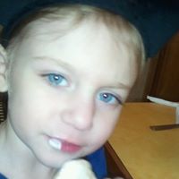 Avery Rose Photo 7