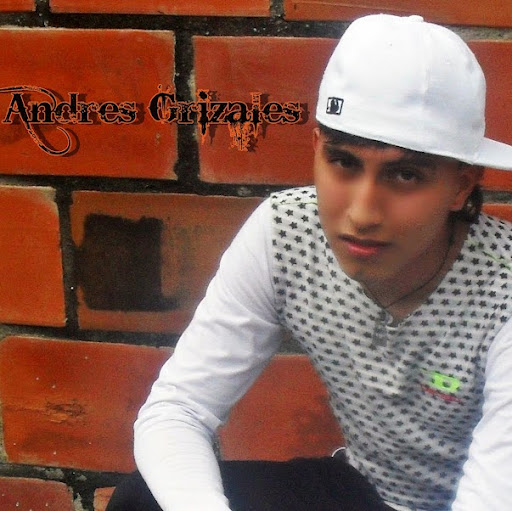 Andres Grisales Photo 13