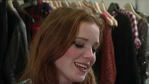 Stacey Dooley Photo 10