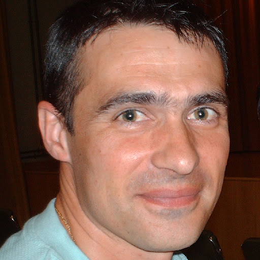 Michel Ruiz Photo 9