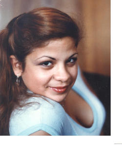Yvette Nieves Photo 13