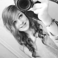Hannah Mcclure Photo 4