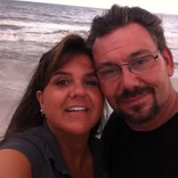 Lori Nelson Photo 4