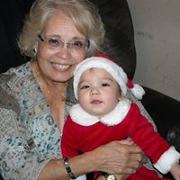 Yolanda Saenz Photo 6