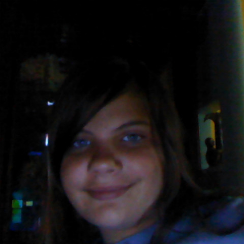 Hannah Blackburn Photo 13