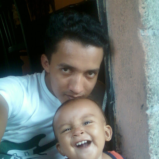 Misael Aguirre Photo 10